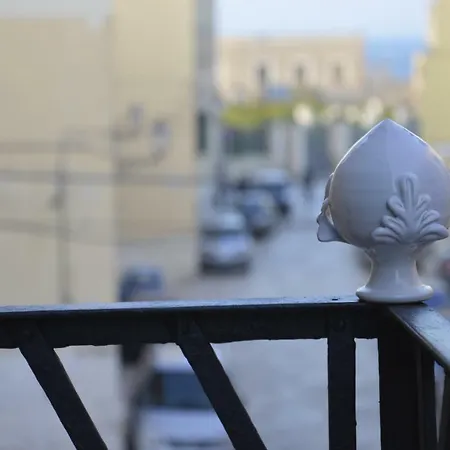 Mare Old Town Center Guest house 4*