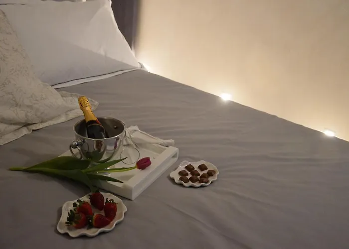 Mare Old Town Center 4*