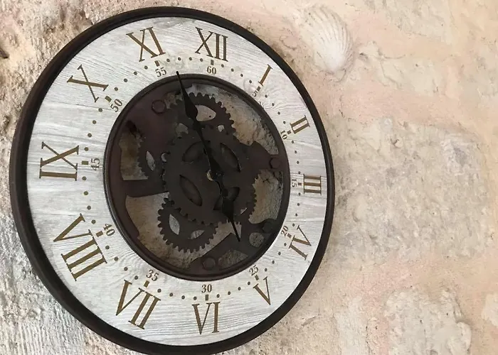 Guest house Mare Old Town Center 4*