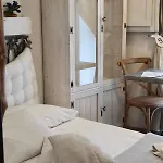 Marè Old Town Center