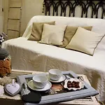 Mare Old Town Center 3* בארי