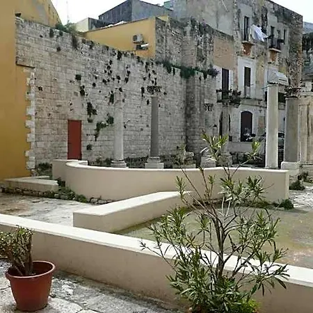 Mare Old Town Center Pensiune 4*