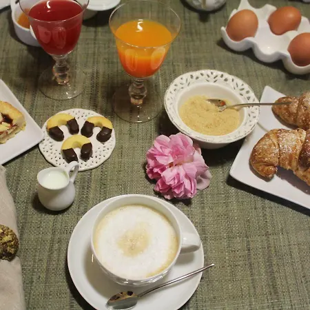 Mare Old Town Center 4* Bari