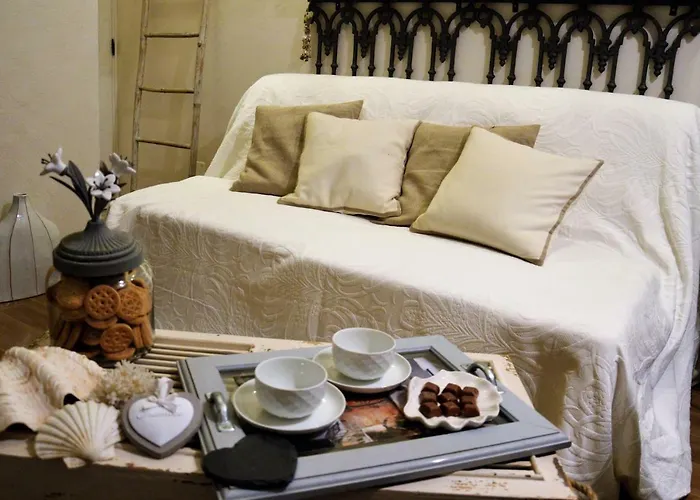 Mare Old Town Center 4* Бари